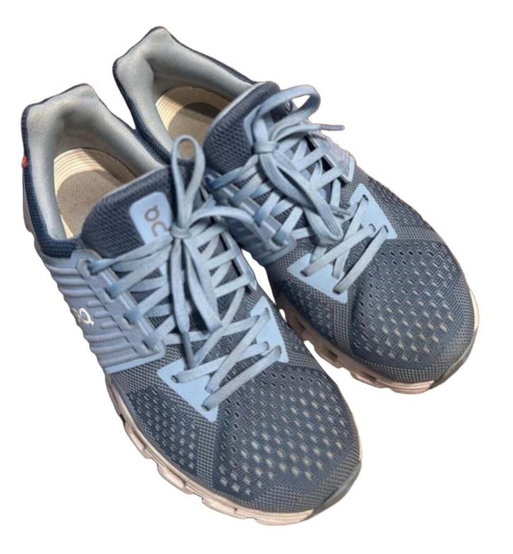 On Running Cloudswift Size 8 Lake Sky Blue Sneakers